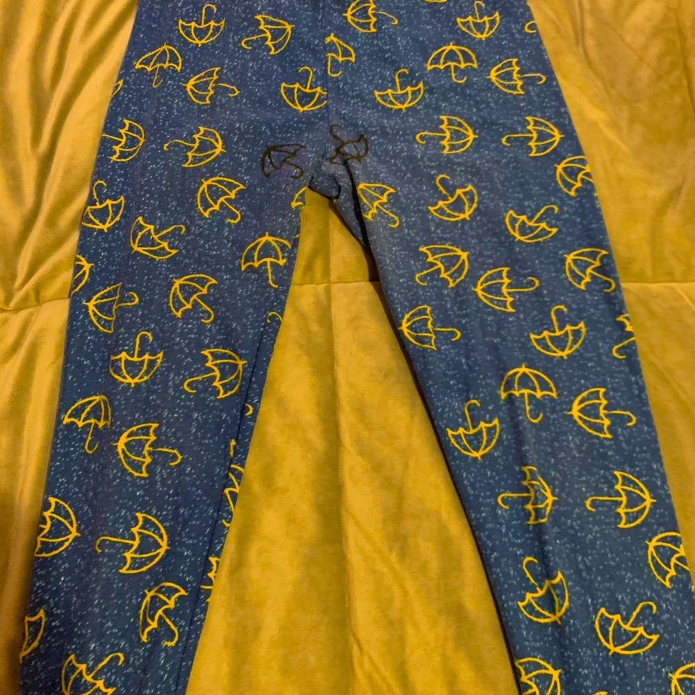 Umbrella OS leggings